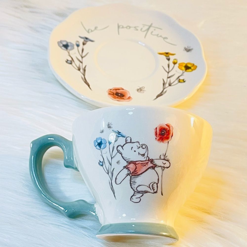 Winnie Pooh Cup & Saucer - Picture 8 of 12